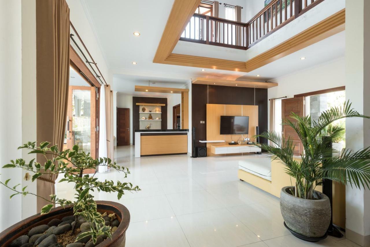 Villa Melasti Wardana Uluwatu  Luaran gambar