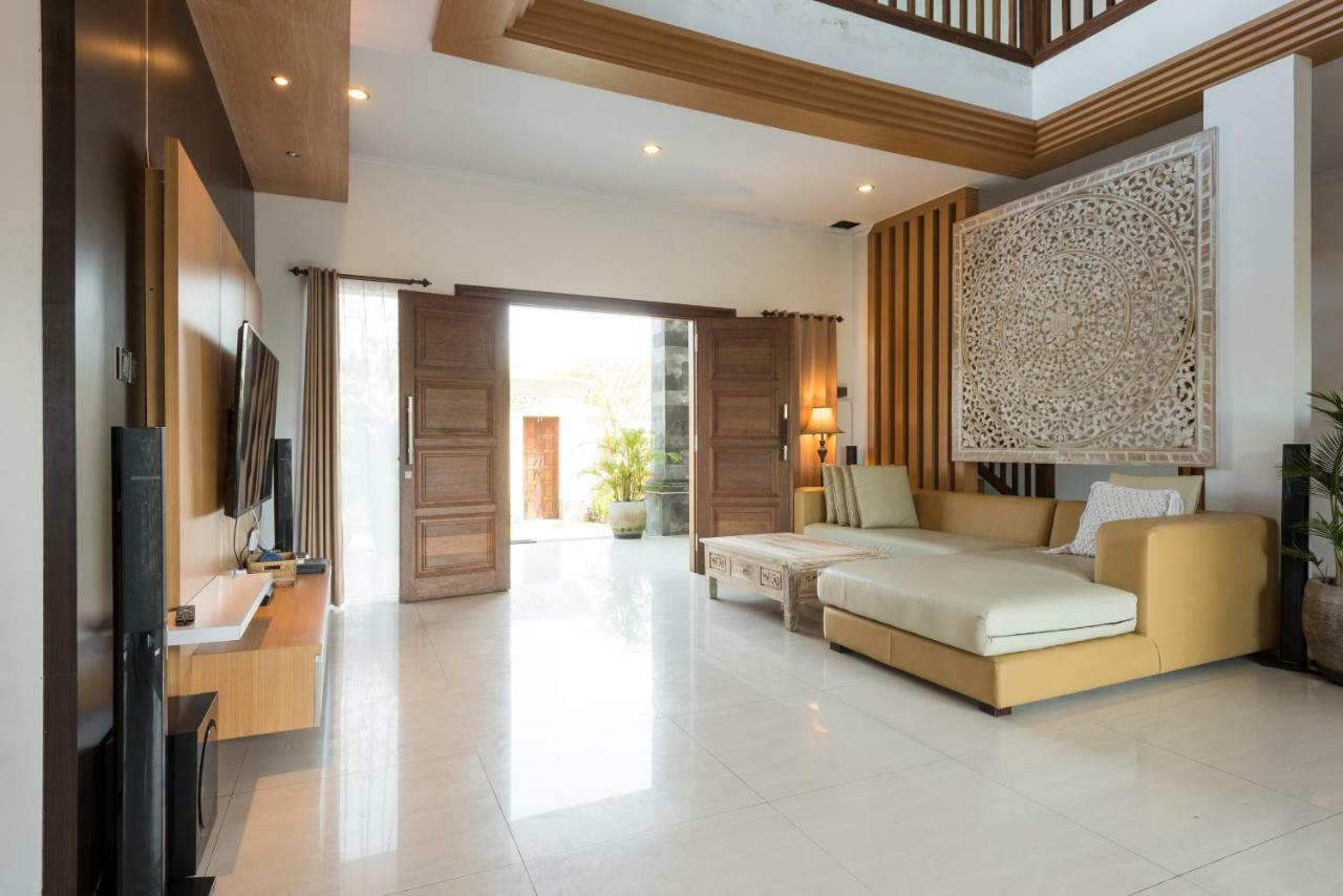 Villa Melasti Wardana Uluwatu  Luaran gambar